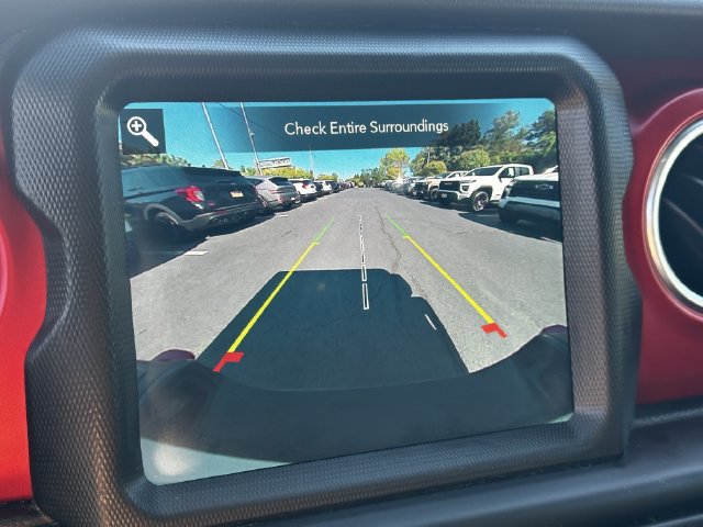 Used 2021 Jeep Gladiator Rubicon AWD/4WD image 22