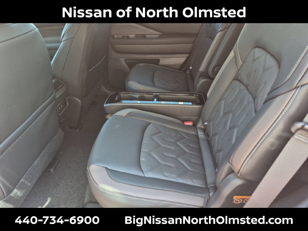 New 2026 Nissan Pathfinder Platinum AWD/4WD image 18