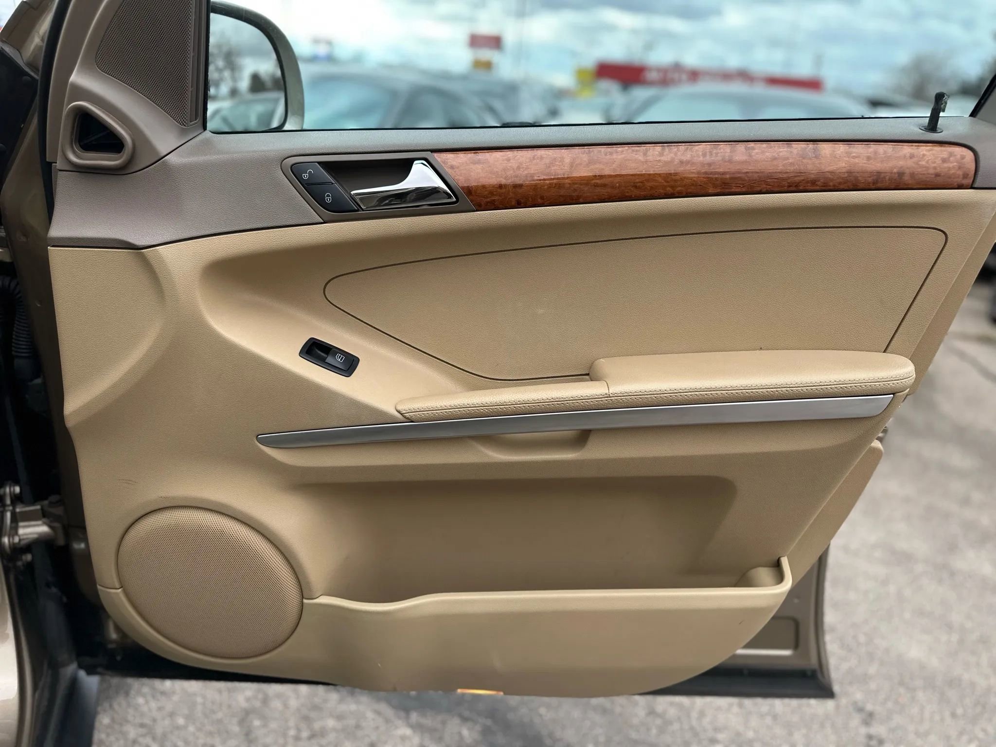 Used 2008 Mercedes-Benz ML 350 4MATIC image 22