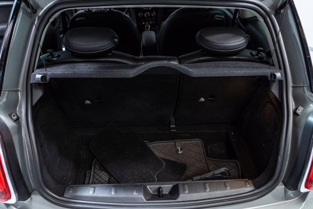 Used 2022 MINI Cooper 2-Door Hardtop image 21