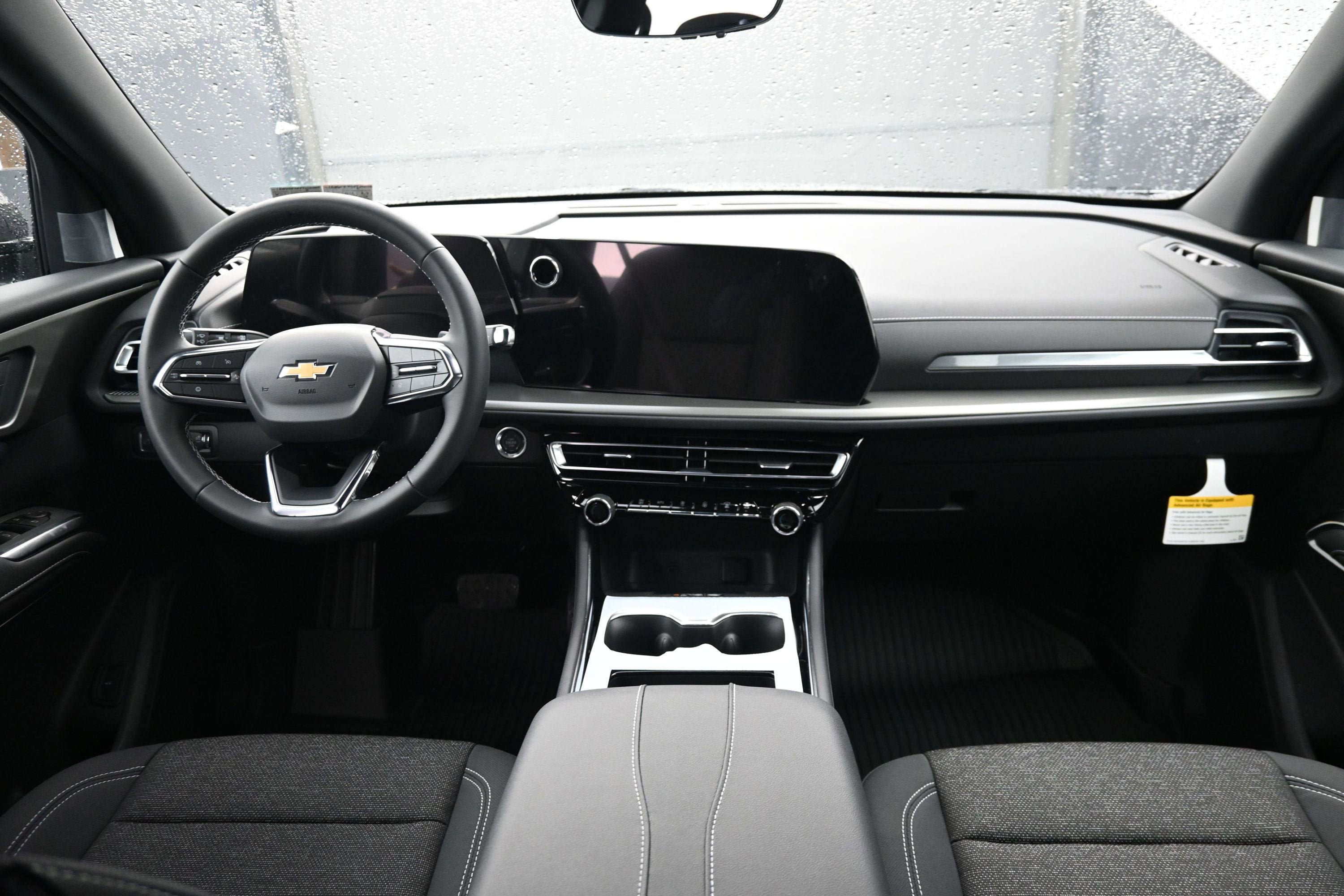 New 2026 Chevrolet Traverse LT FWD image 24