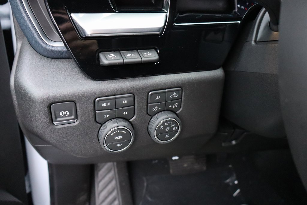 New 2026 Chevrolet Silverado 3500 High Country w/ Technology Package image 11