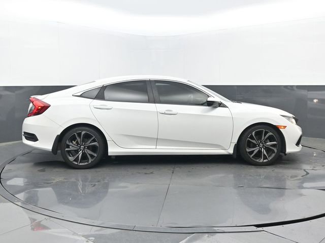 Used 2019 Honda Civic Sport image 2