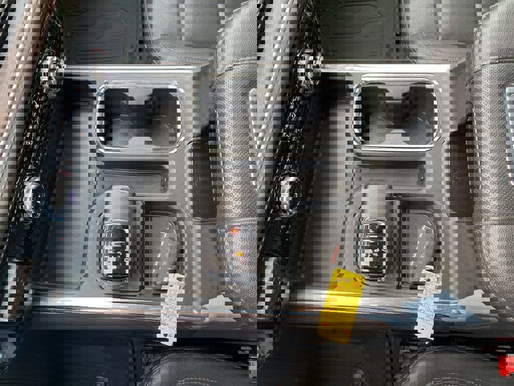 Used 2022 GMC Sierra 1500 SLT w/ SLT Premium Plus Package image 36