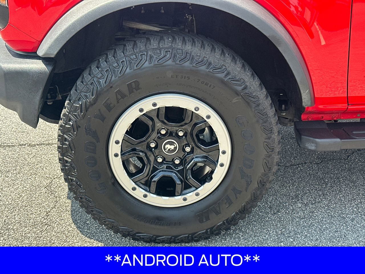 Used 2021 Ford Bronco Outer Banks w/ Sasquatch Package AWD/4WD image 11