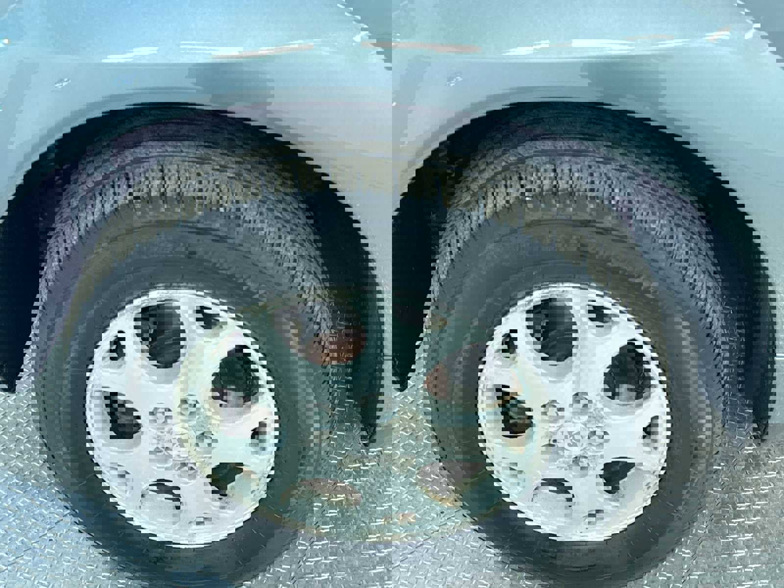 Used 2006 Saturn Vue 2WD V6 image 10