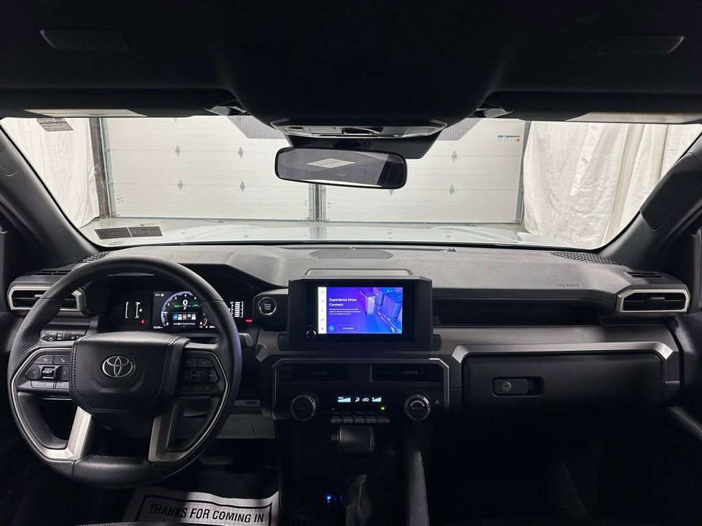 Used 2025 Toyota 4Runner SR5 image 40