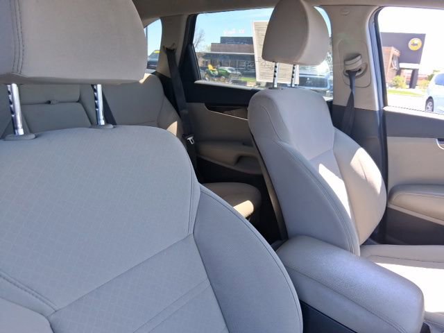 Used 2020 Kia Sorento LX image 11