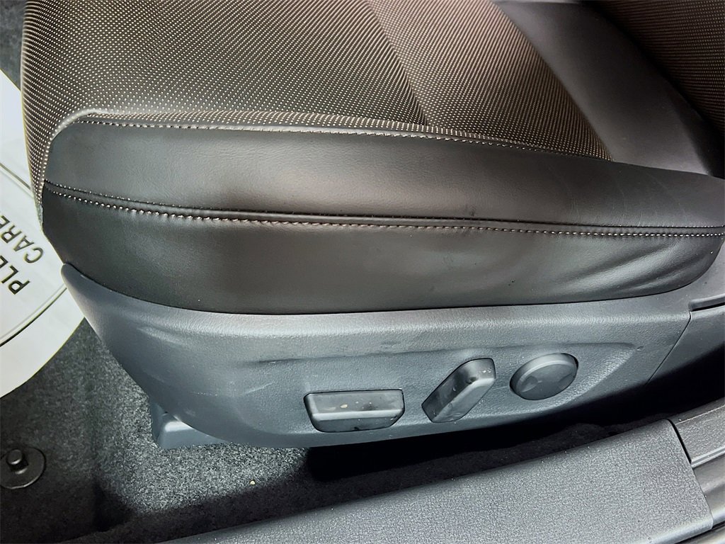 New 2026 MAZDA MAZDA3 2.5 S Hatchback w/ Premium Pkg image 15