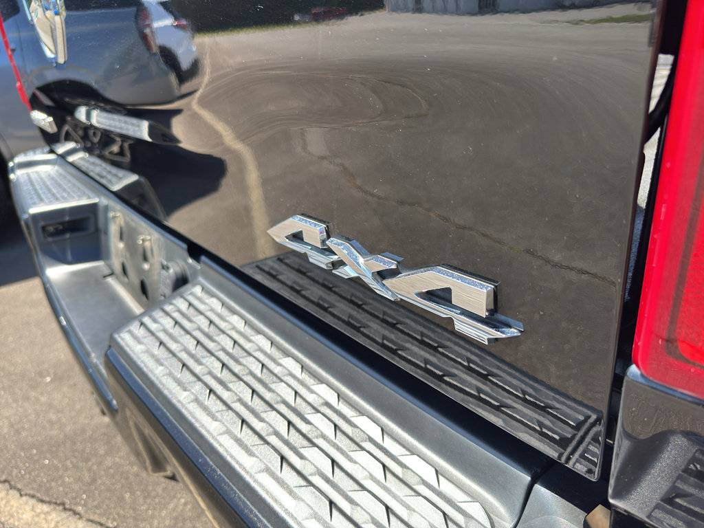Used 2021 RAM 2500 Laramie AWD/4WD image 6