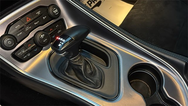 Used 2020 Dodge Challenger R/T w/ Plus Package image 19
