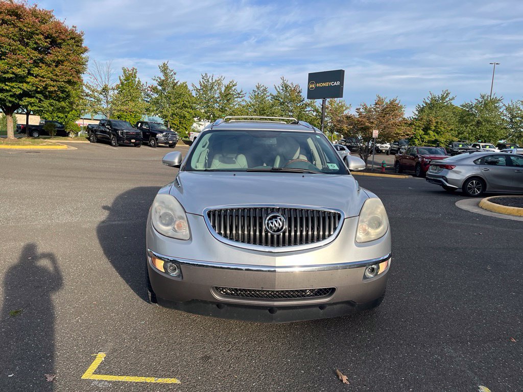 Used 2012 Buick Enclave Leather FWD image 2