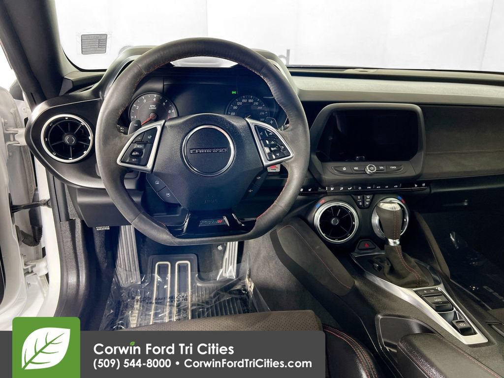 Used 2022 Chevrolet Camaro ZL1 RWD image 24