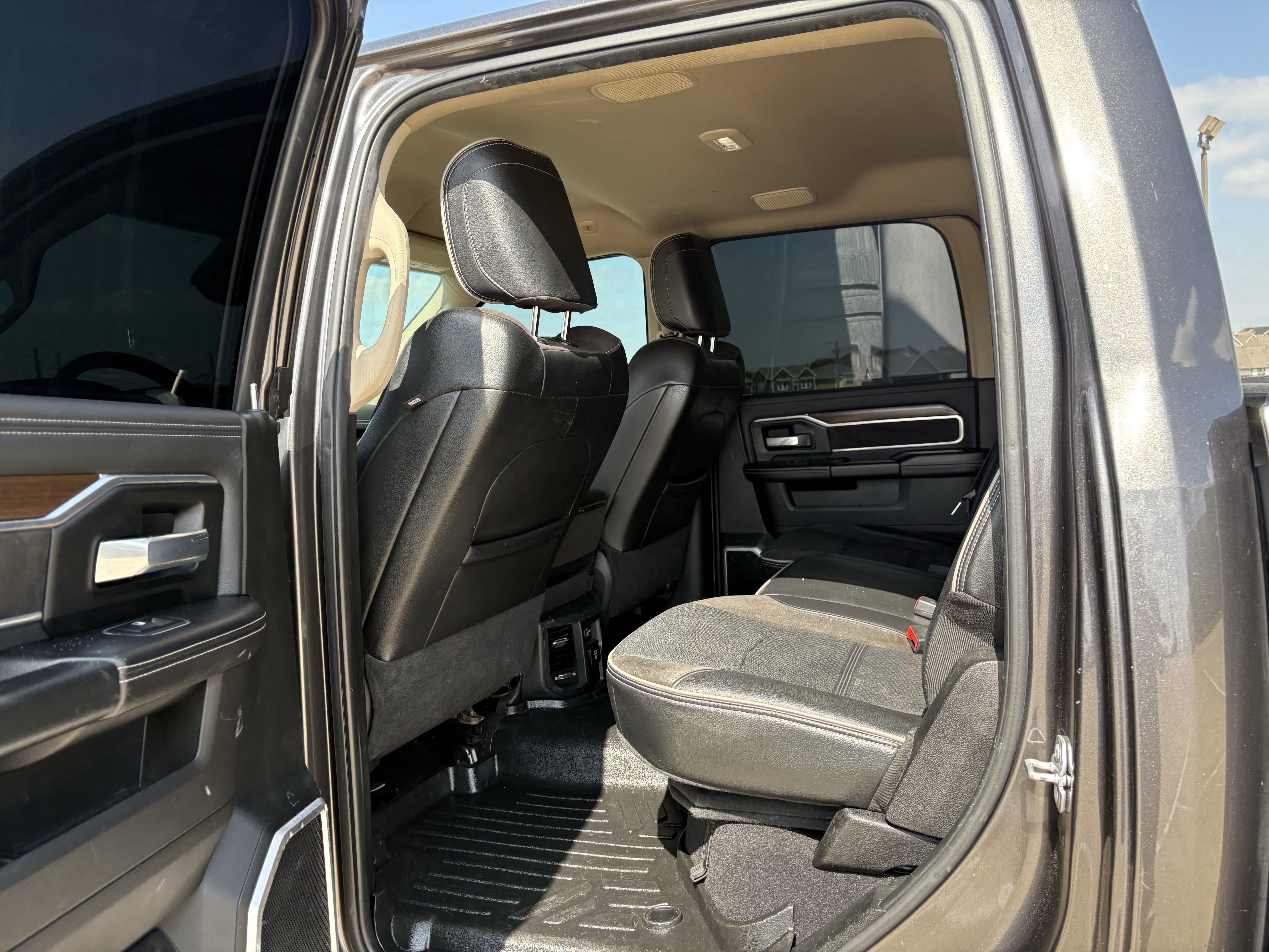 Used 2022 RAM 2500 Laramie AWD/4WD image 14