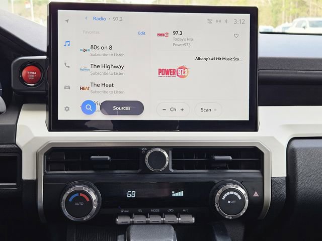 Used 2024 Toyota Tacoma TRD Off-Road image 22