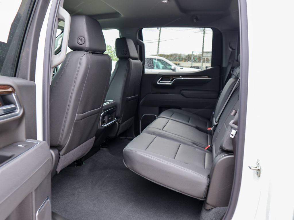New 2026 GMC Sierra 1500 Elevation w/ Elevation Premium Package AWD/4WD image 9