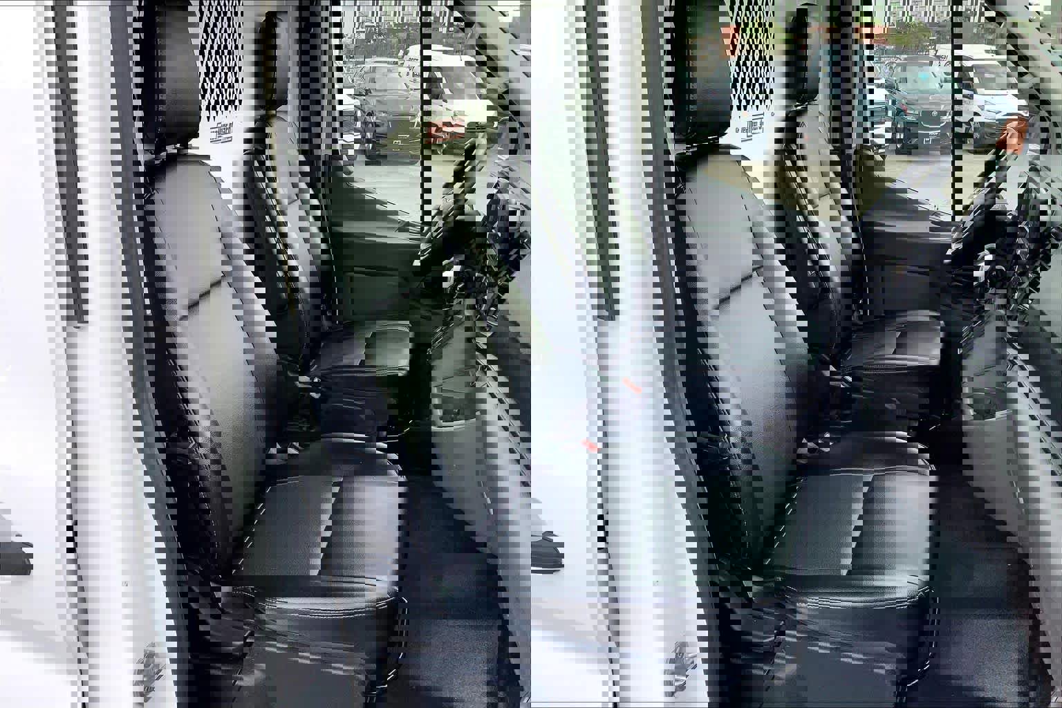 Used 2020 Ford Transit 250 Medium Roof w/ Load Area Protection Package image 7