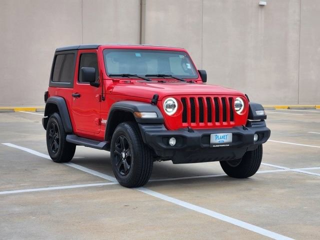 Used 2020 Jeep Wrangler Sport AWD/4WD image 3