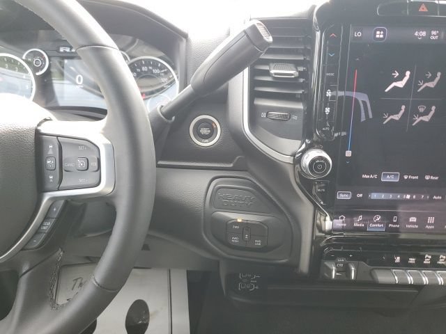 Used 2026 RAM 2500 Big Horn AWD/4WD image 19