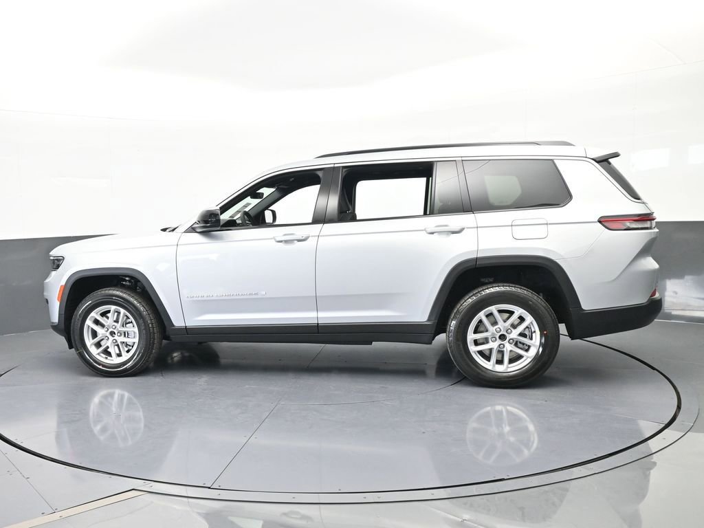 New 2026 Jeep Grand Cherokee L Laredo RWD image 3