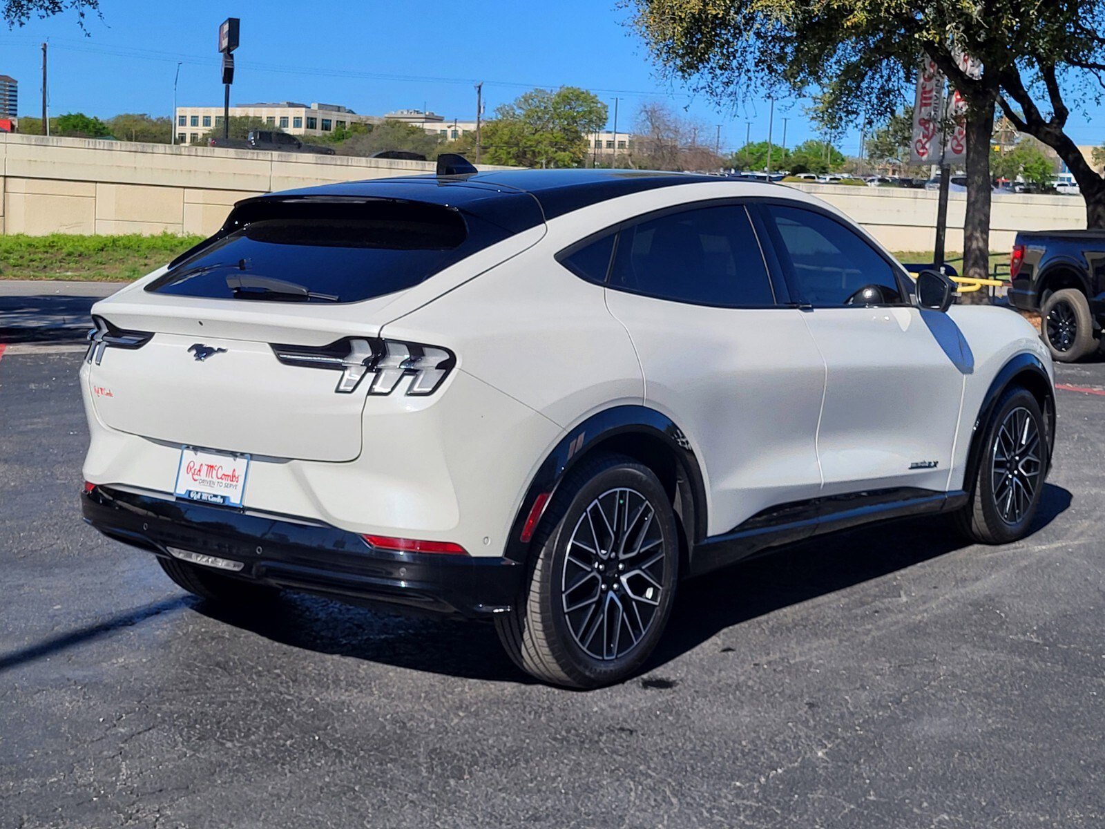Certified 2024 Ford Mustang Mach-E Premium image 4