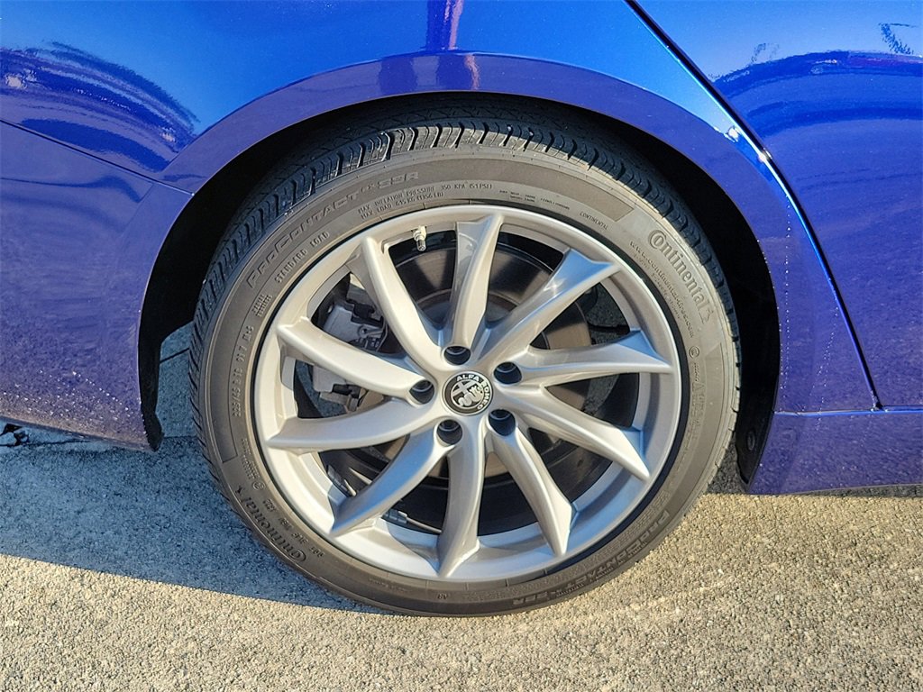 Used 2023 Alfa Romeo Giulia Sprint image 5