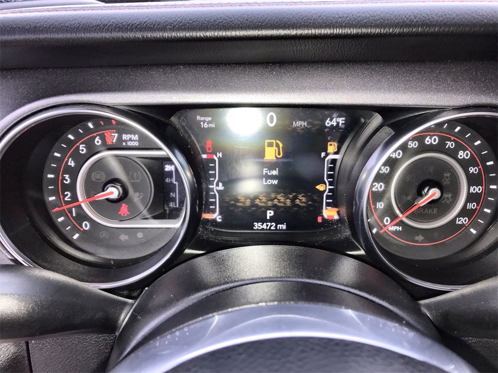 Used 2021 Jeep Gladiator Mojave w/ Cold Weather Group image 15