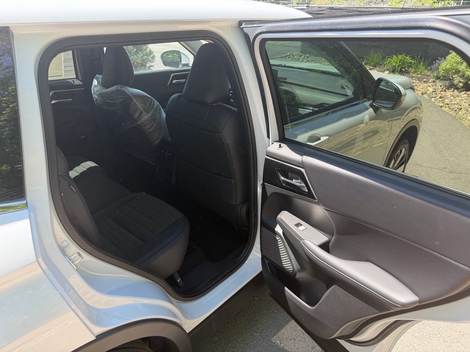 New 2026 Mitsubishi Outlander SE AWD/4WD image 13