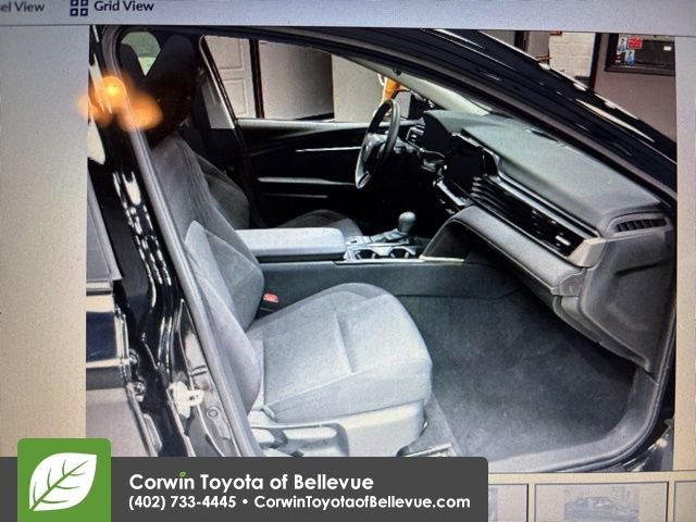 Used 2025 Toyota Camry LE image 6