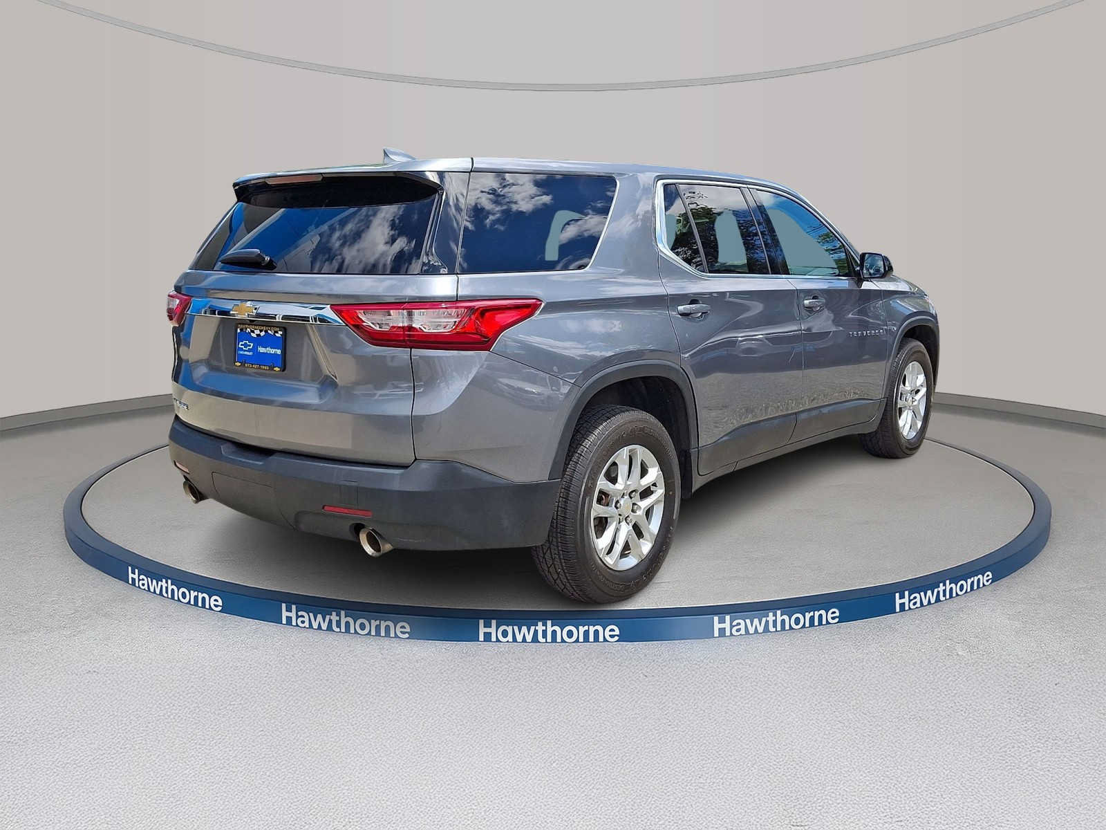 Used 2019 Chevrolet Traverse LS FWD image 6