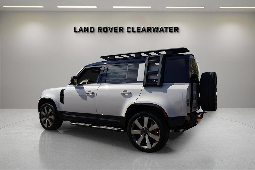 New 2026 Land Rover Defender 110 X AWD/4WD image 3