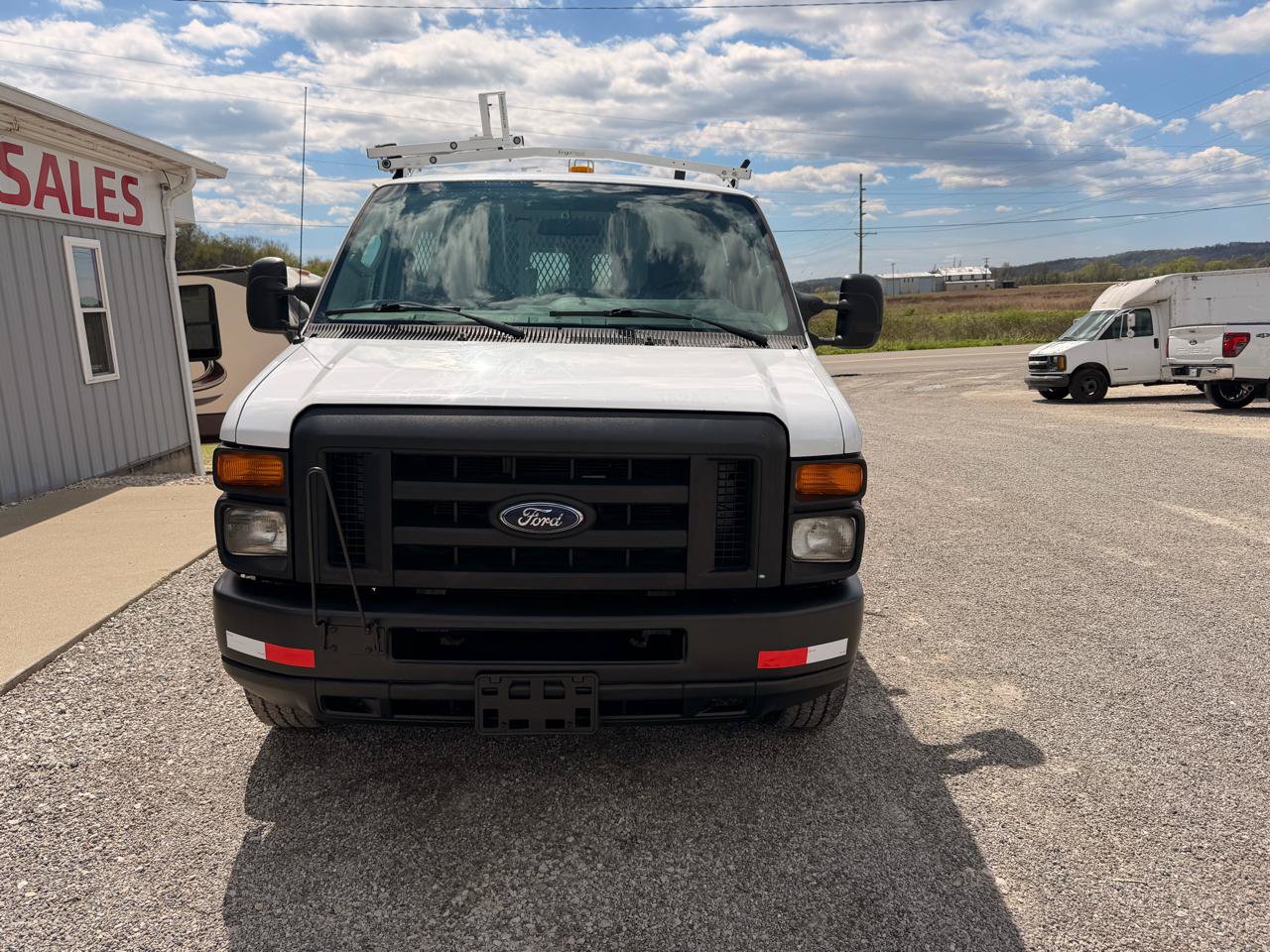 Used 2012 Ford E-250 and Econoline 250 w/ Insulation Pkg RWD image 4