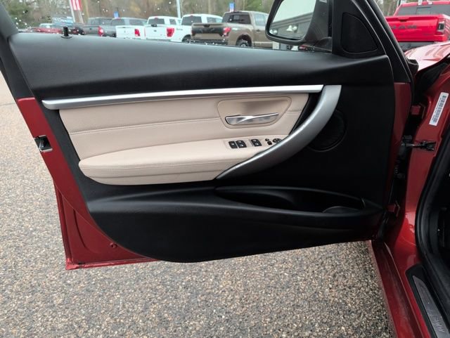 Used 2018 BMW 330i xDrive Sedan image 17