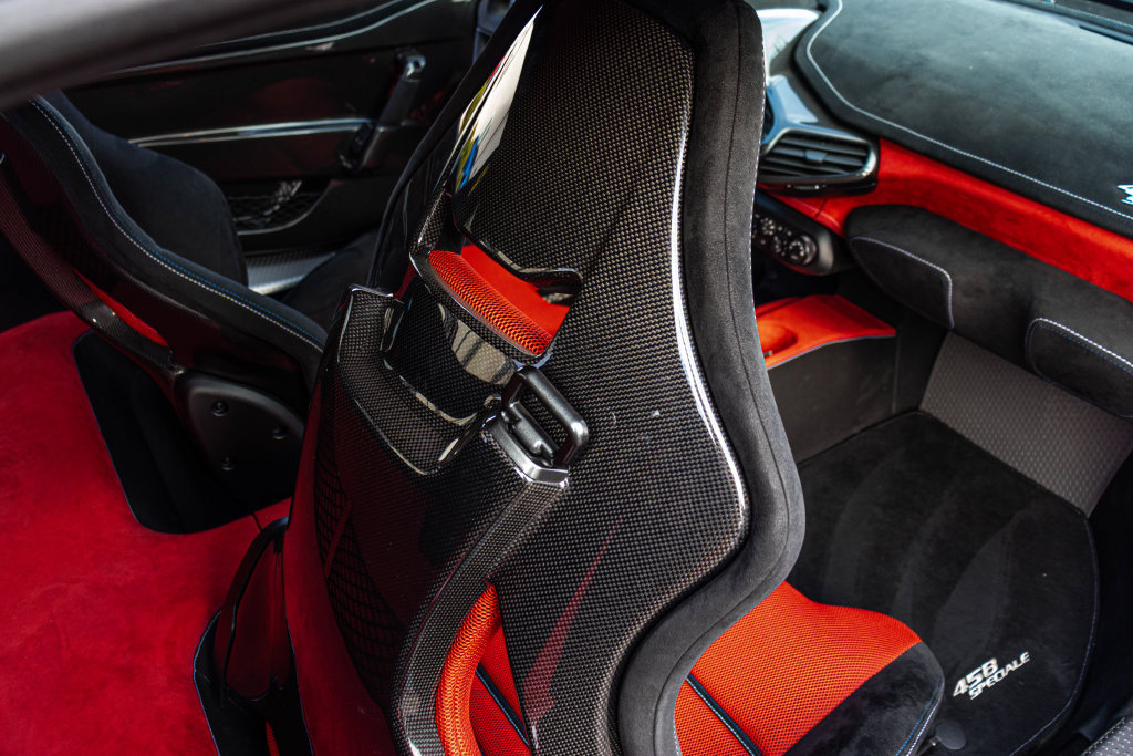 Used 2015 Ferrari 458 Speciale Coupe RWD image 54