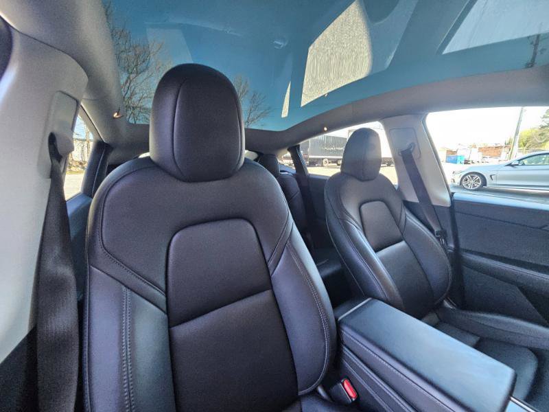 Used 2023 Tesla Model Y RWD image 56