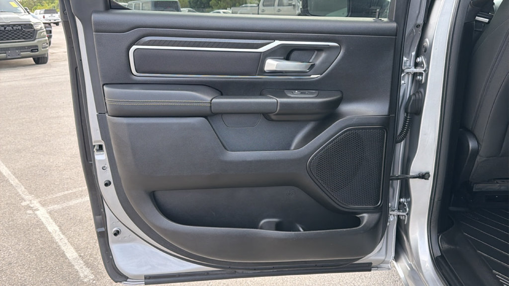 Used 2025 RAM 1500 Big Horn AWD/4WD image 25