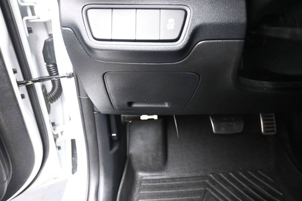 Used 2024 Kia Forte GT FWD image 16