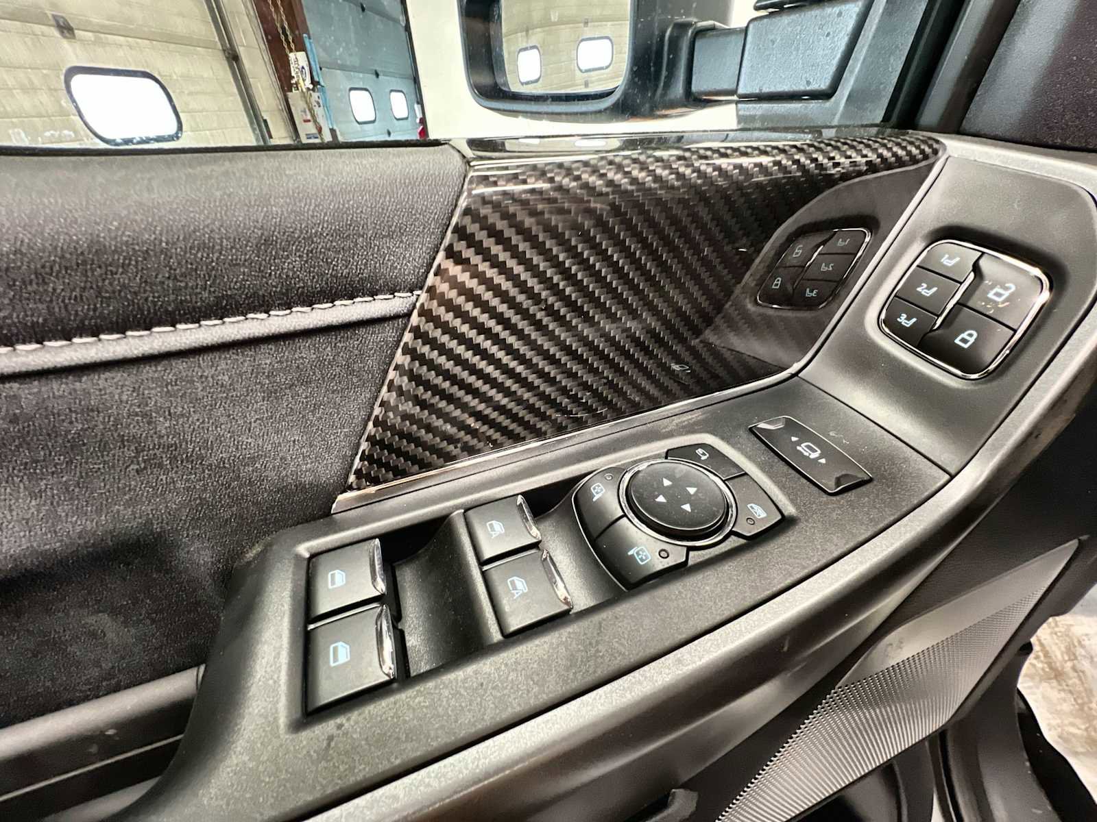 New 2026 Ford F250 Lariat w/ Black Appearance Package AWD/4WD image 15