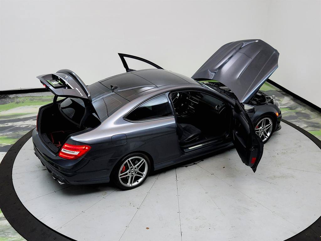 Used 2012 Mercedes-Benz C 63 AMG Coupe image 35