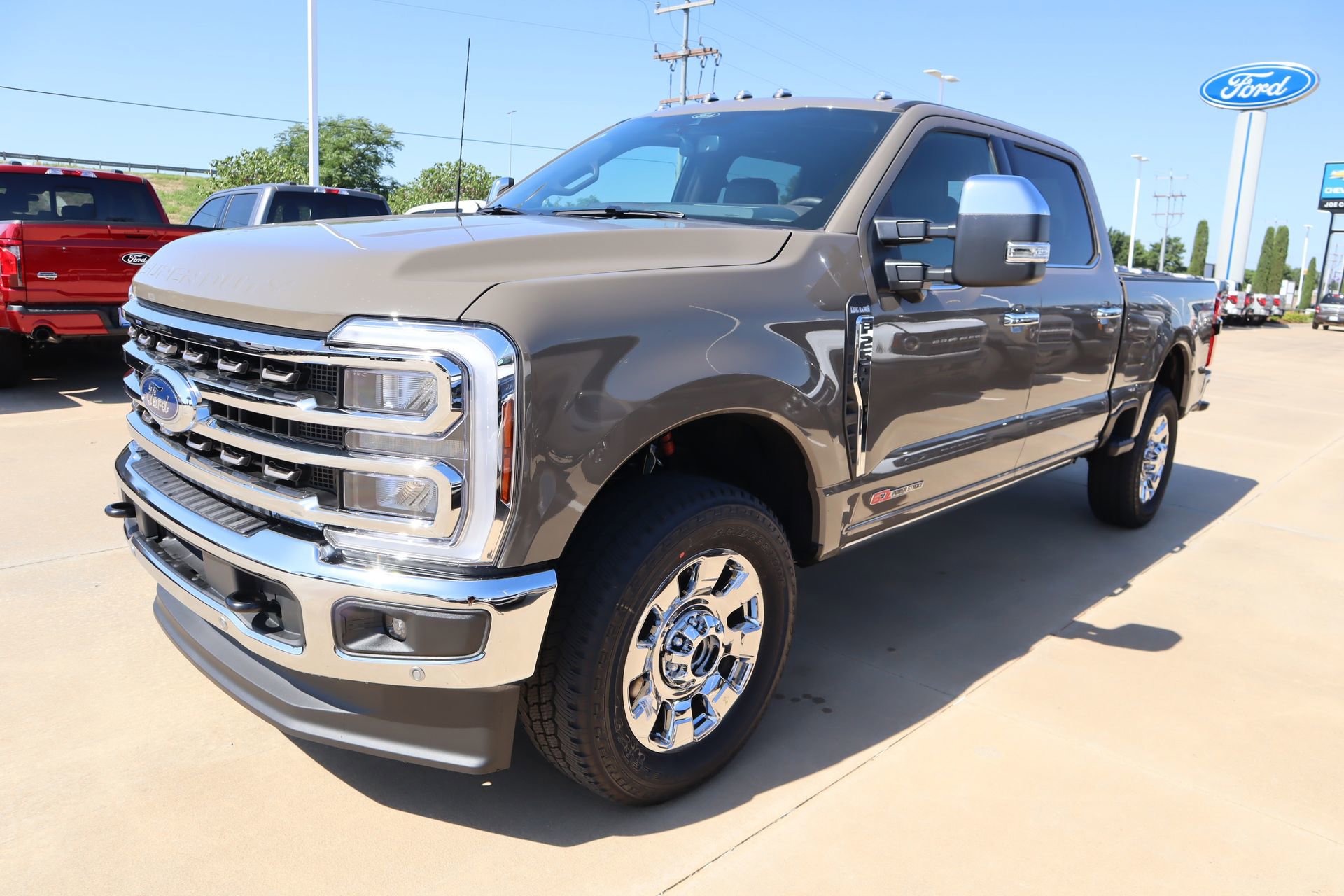 New 2026 Ford F250 King Ranch w/ Chrome Package AWD/4WD image 11