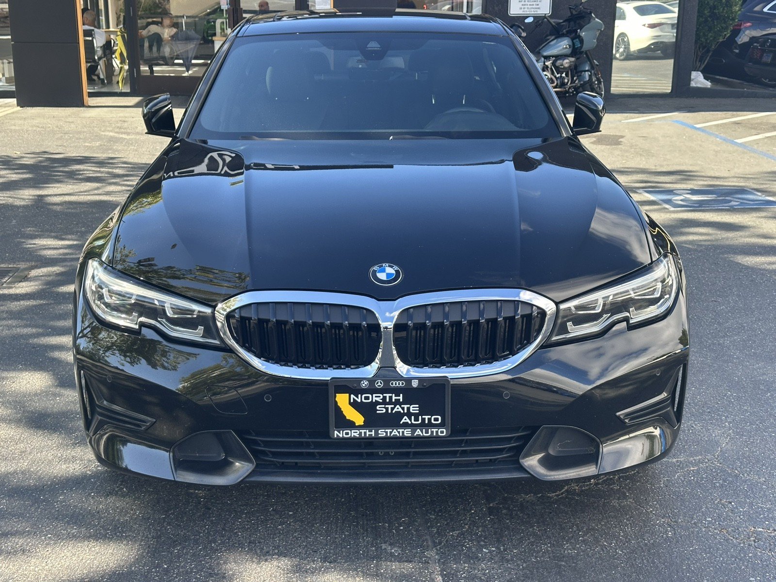 Used 2019 BMW 330i Sedan w/ Convenience Package RWD image 5