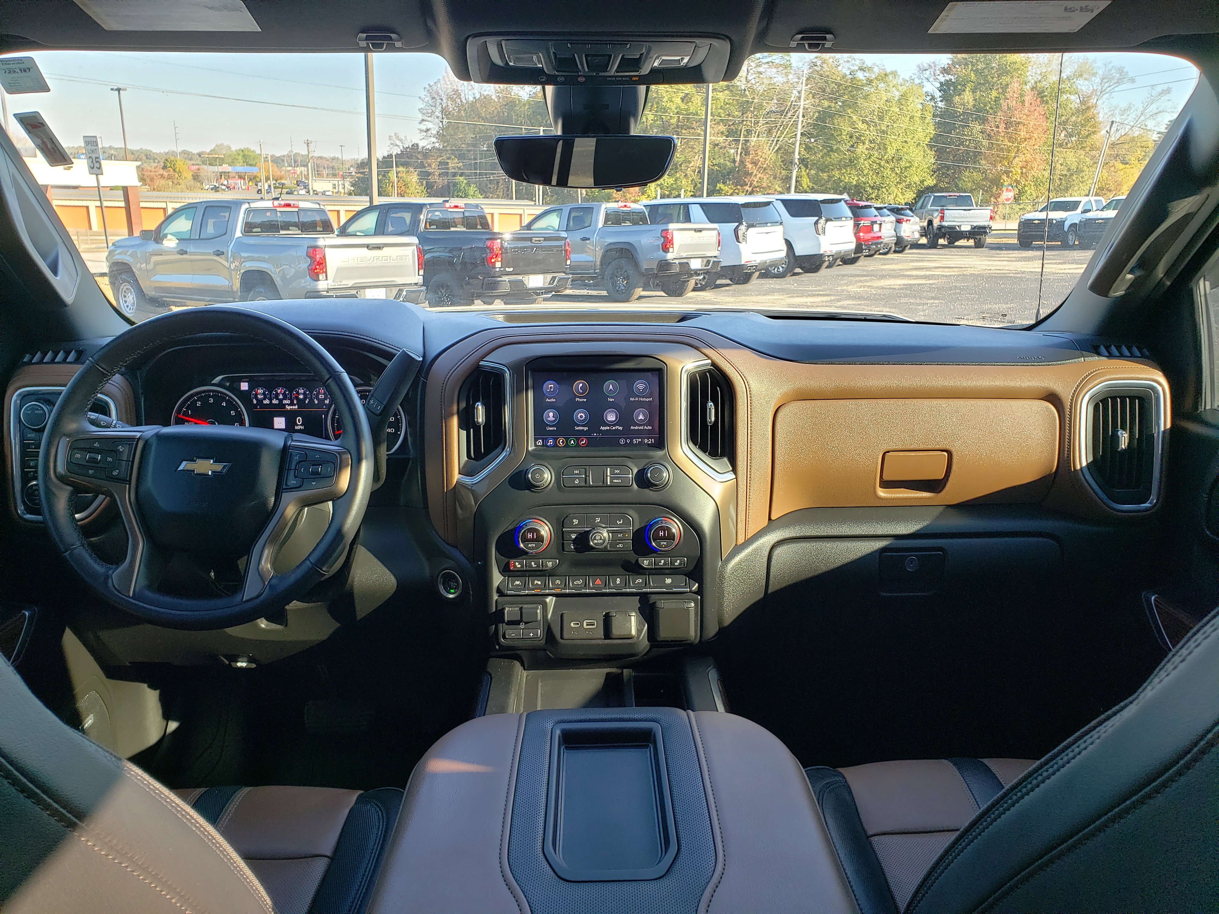 Used 2024 Chevrolet Silverado 1500 High Country w/ Technology Package image 37