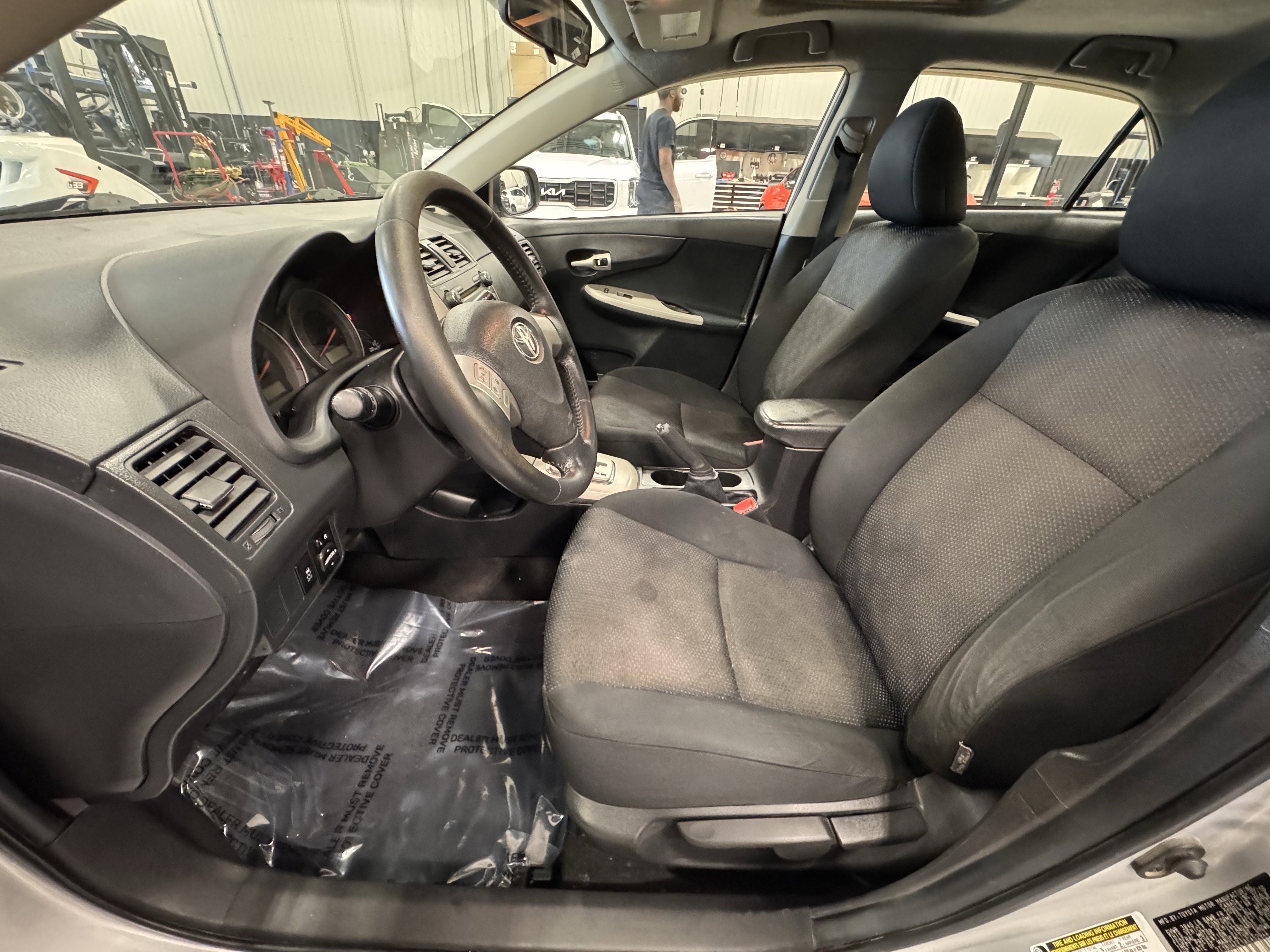 Used 2010 Toyota Corolla S image 16