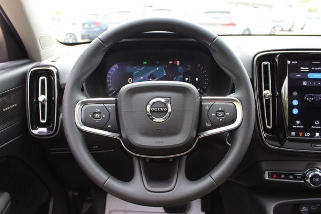 New 2026 Volvo XC40 B5 Plus w/ Protection Package Premier AWD/4WD image 26