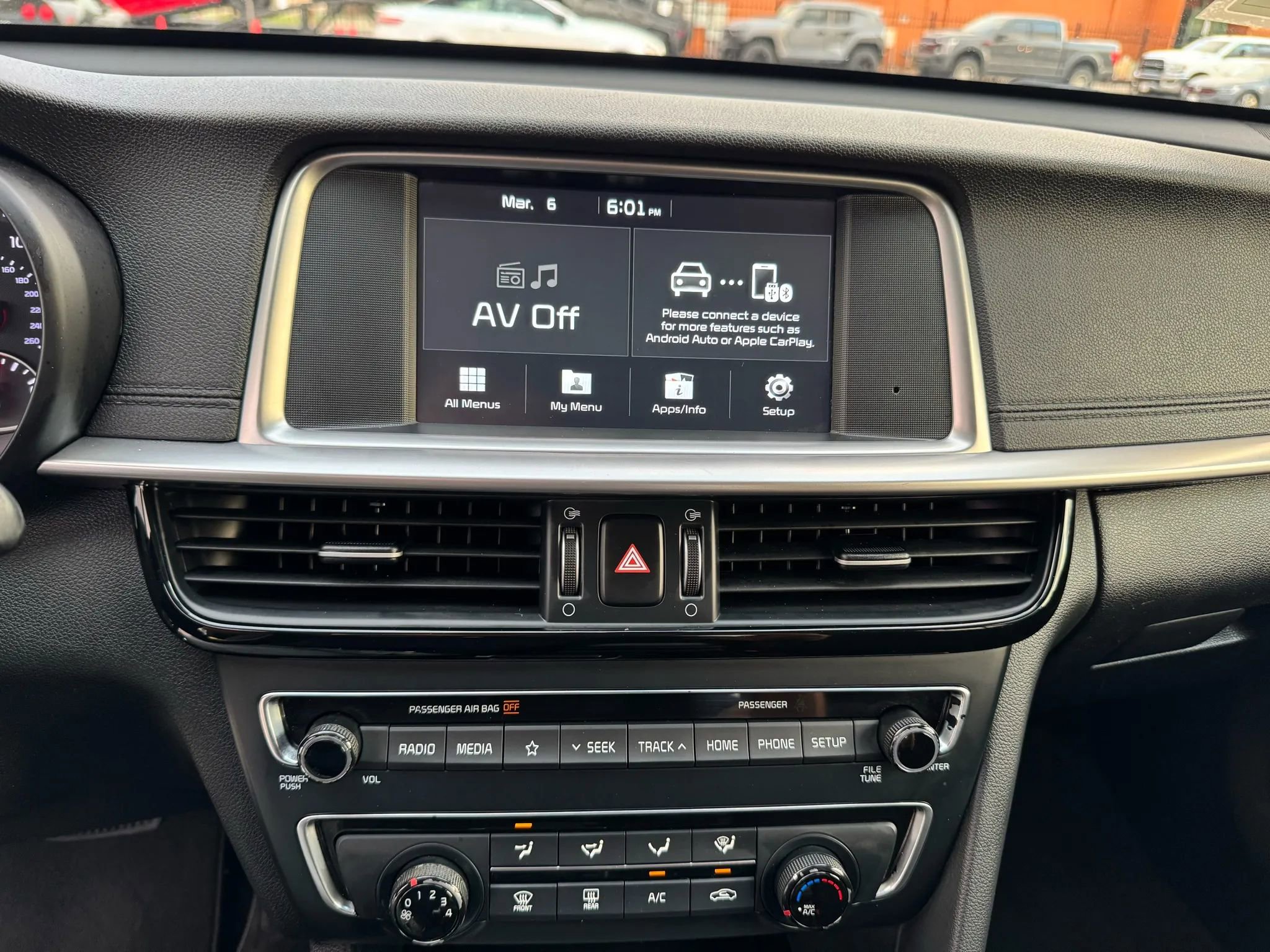 Used 2019 Kia Optima LX image 34