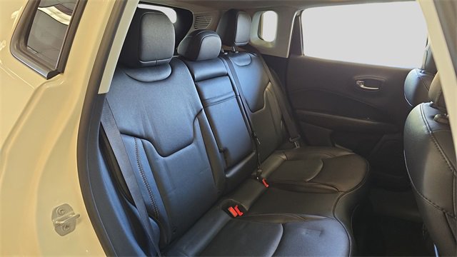 Used 2019 Jeep Compass Limited image 17