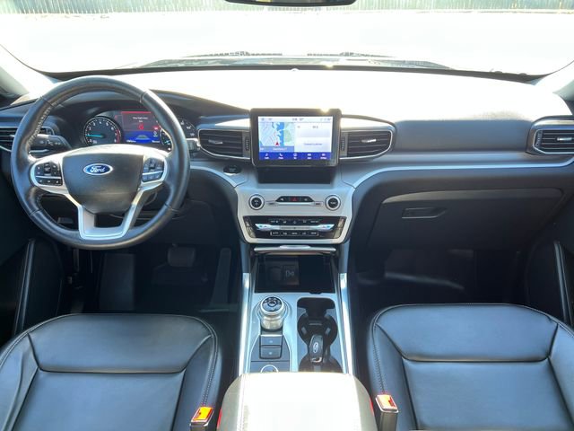 Certified 2023 Ford Explorer XLT w/ Equipment Group 202A image 34