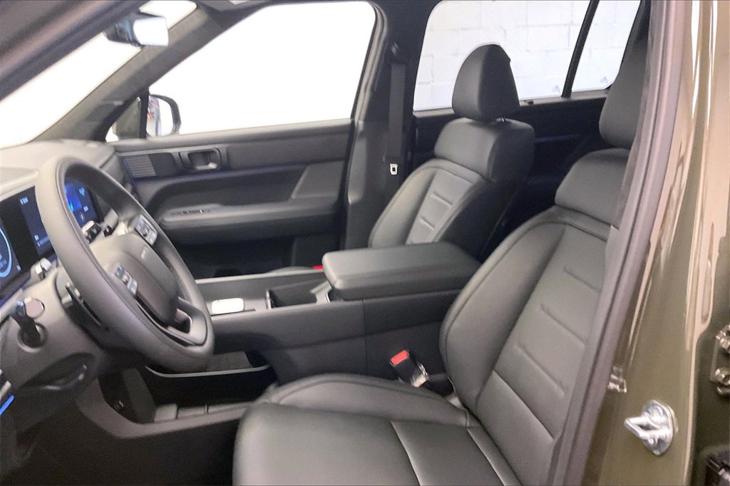 New 2026 Hyundai Santa Fe Calligraphy image 9