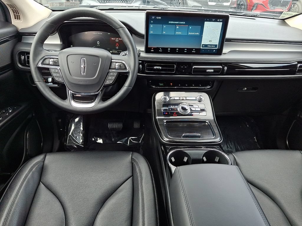 Certified 2023 Lincoln Nautilus AWD w/ Premium Package image 11
