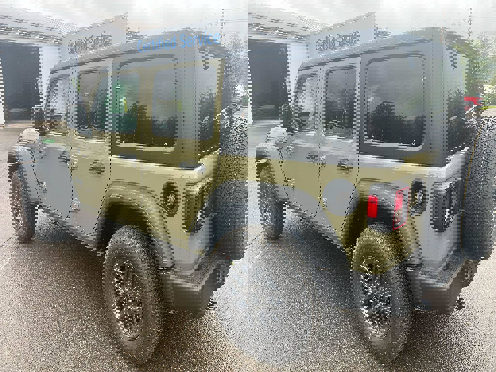 New 2025 Jeep Wrangler Unlimited Sport image 3